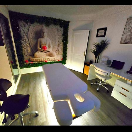 The White Home Broadway Love Room Châteauroux 外观 照片