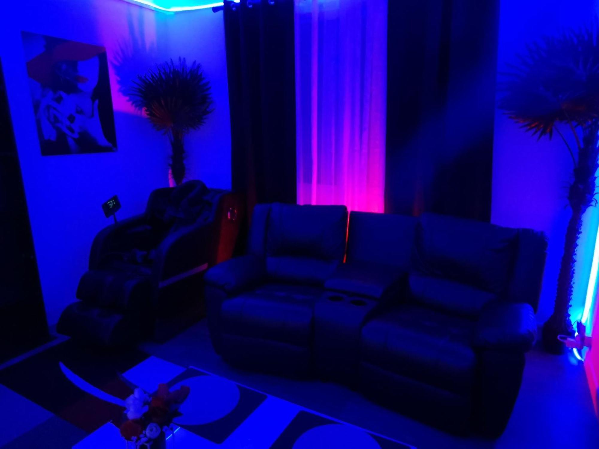 The White Home Broadway Love Room Châteauroux 外观 照片