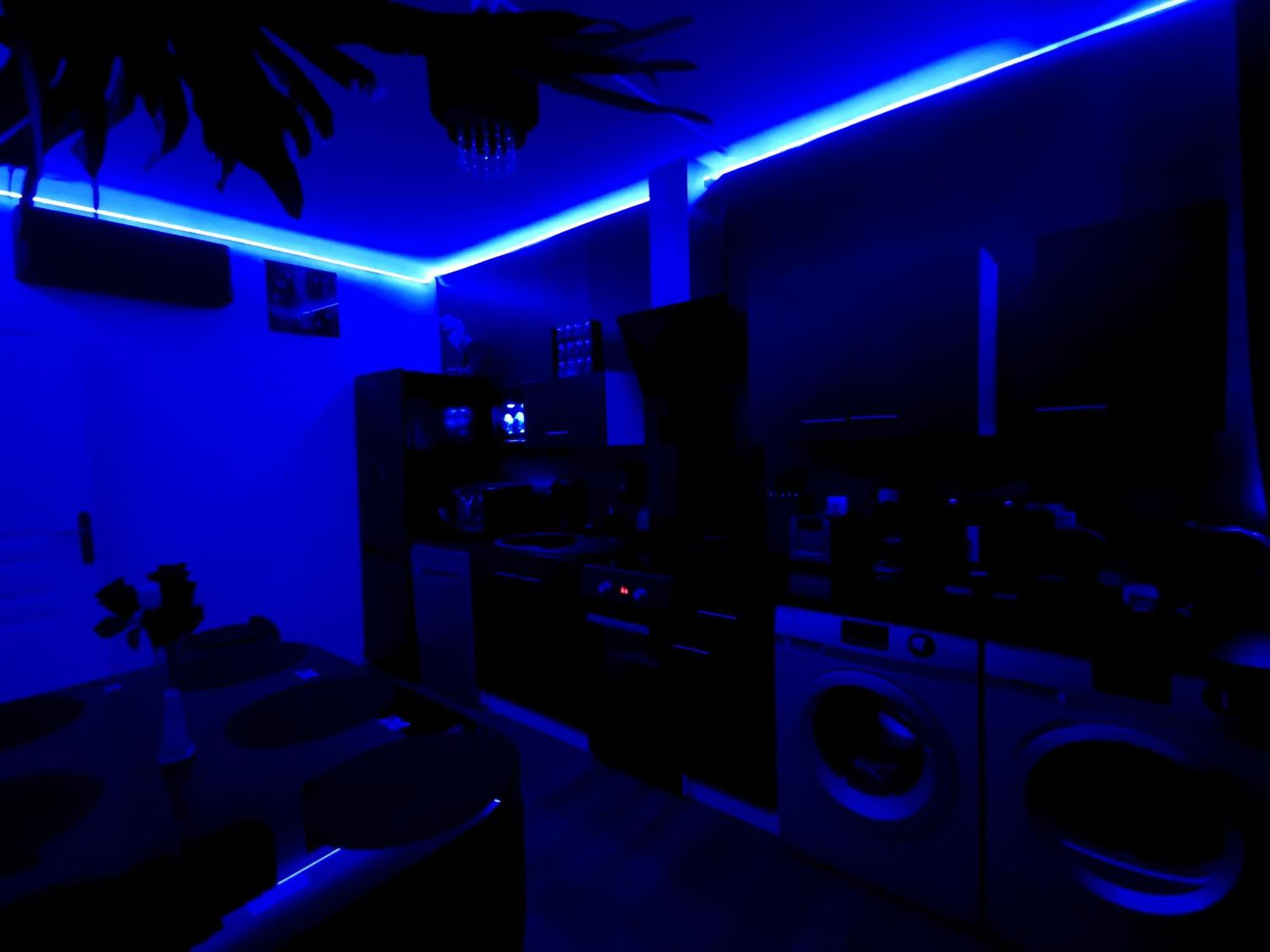The White Home Broadway Love Room Châteauroux 外观 照片